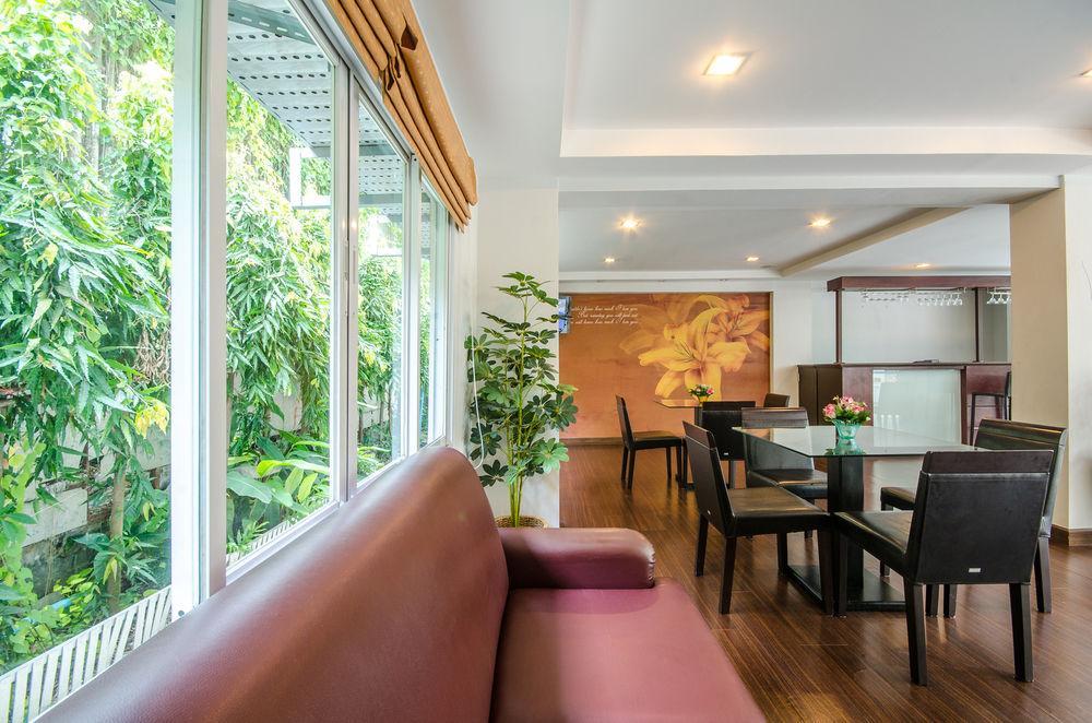 The Platinum Suite Bangkok Eksteriør bilde