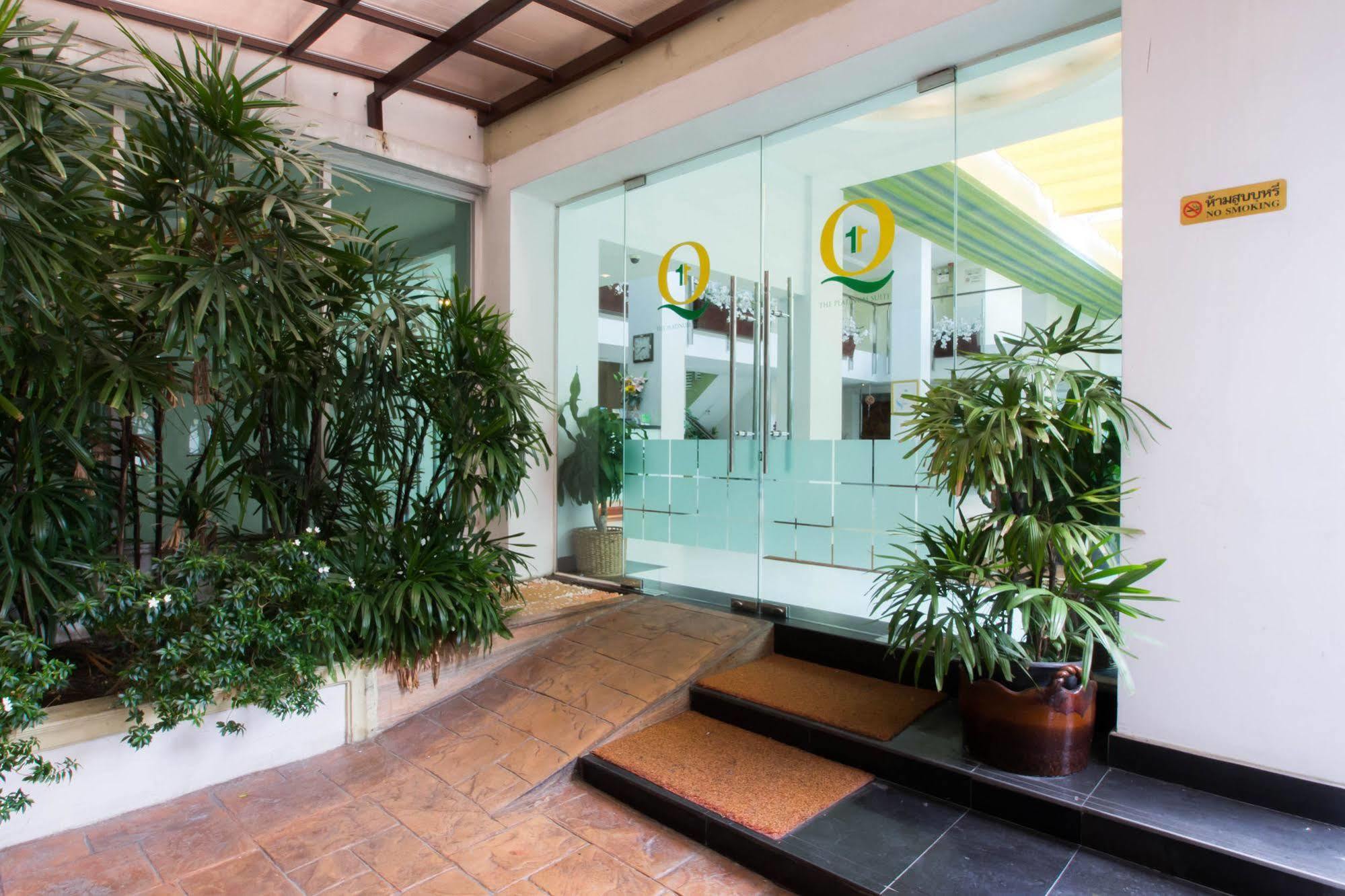 The Platinum Suite Bangkok Eksteriør bilde