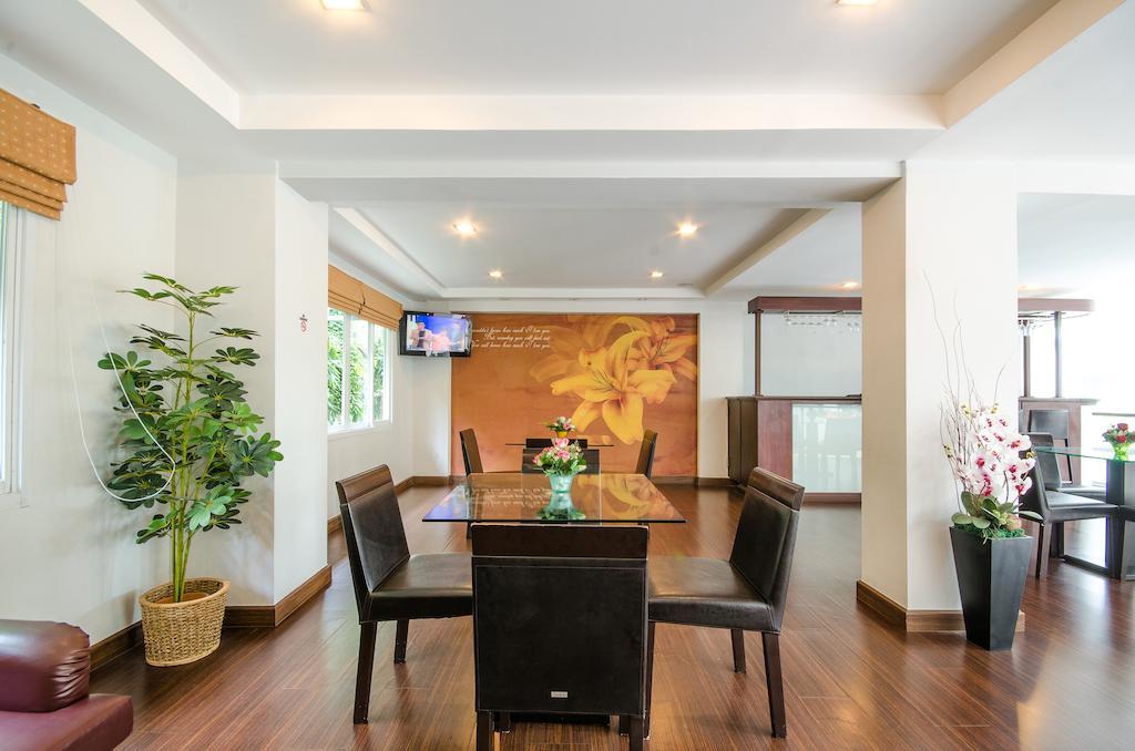The Platinum Suite Bangkok Eksteriør bilde